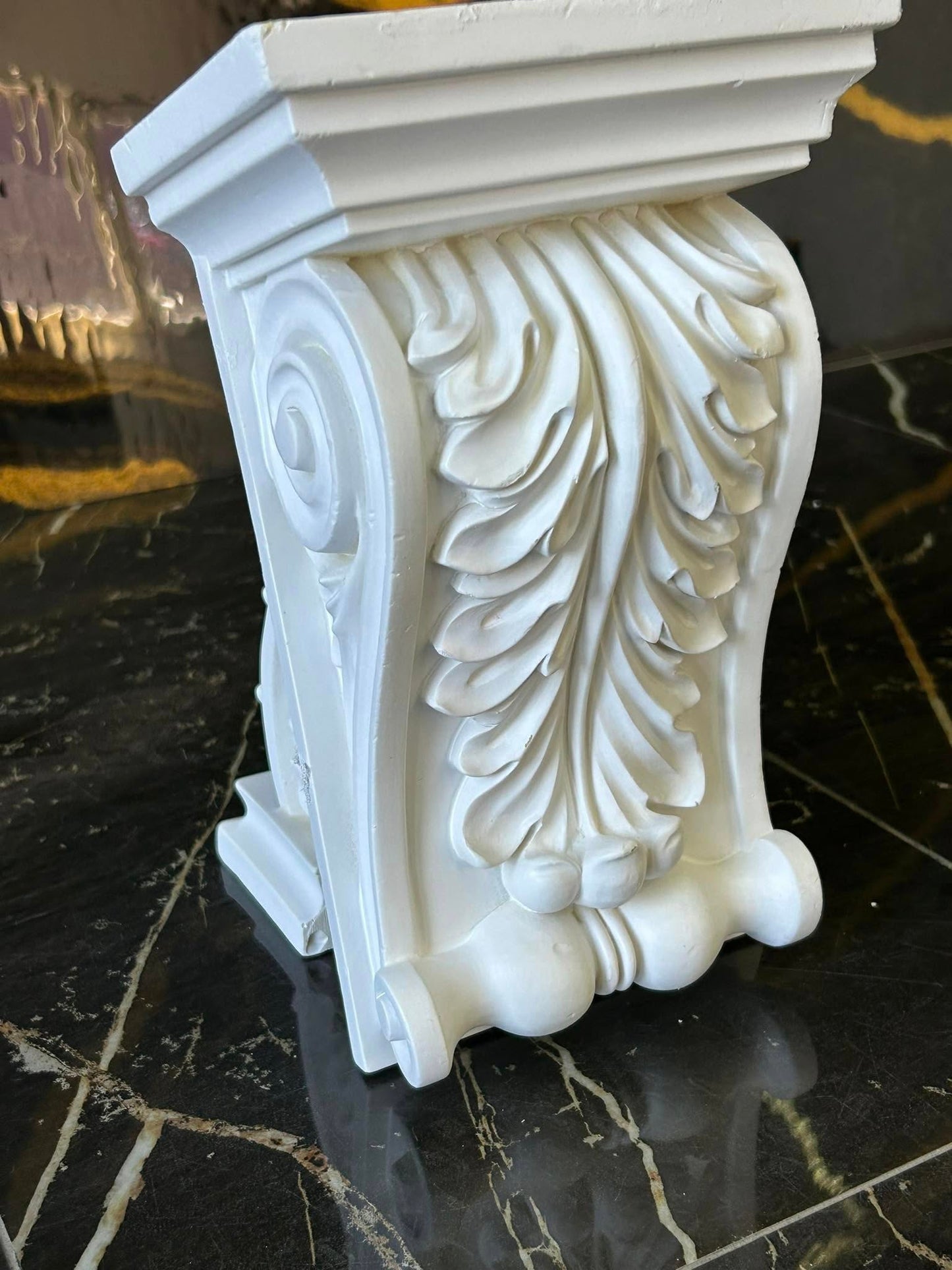 Consolă decorativă din poliuretan H006