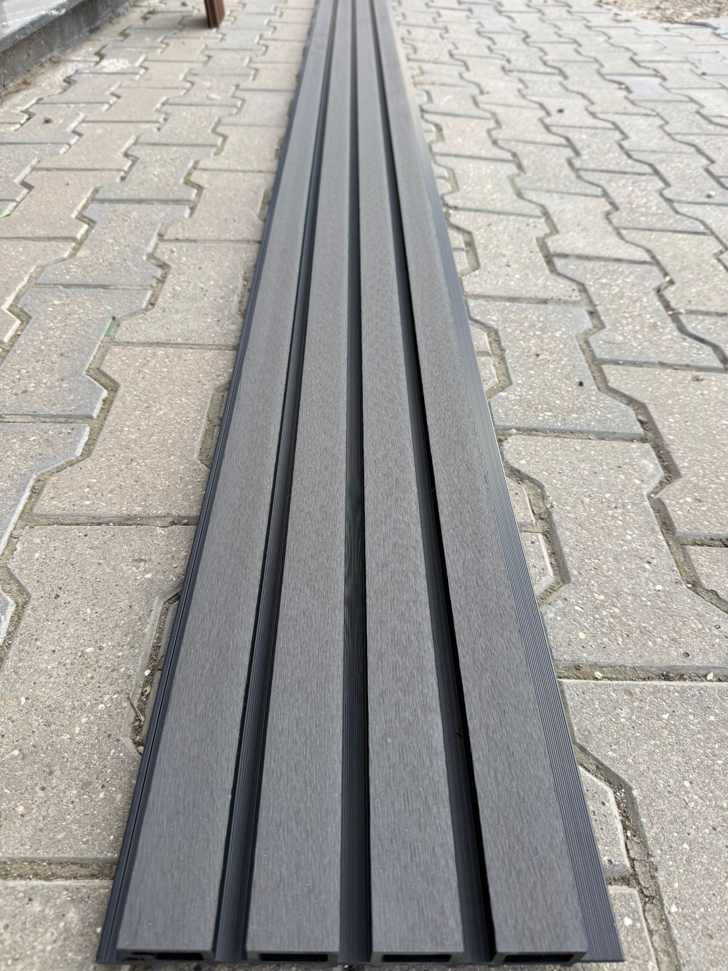 Riflaje WPC pentru exterior (Gri)