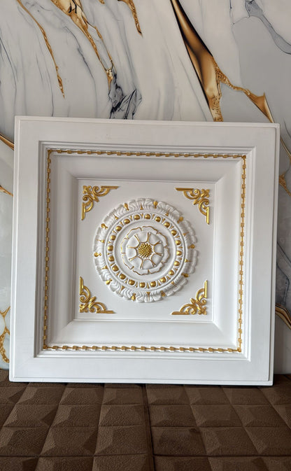 Medalion G001 Gold (60 x 60 cm)