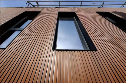 Riflaje WPC pentru exterior (Maro)